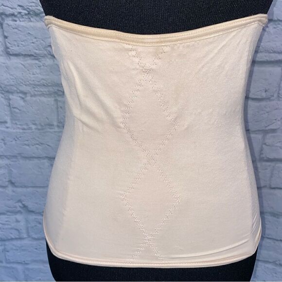 Victoria’s Secret pull on Shapewear beige women size large - Picture 5 of 9